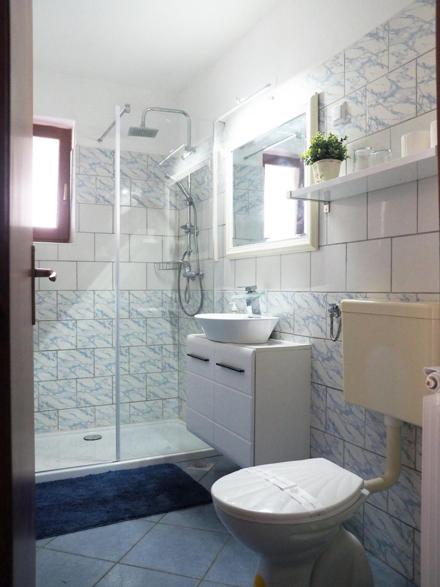 Dea Apartments Pula Bilik gambar